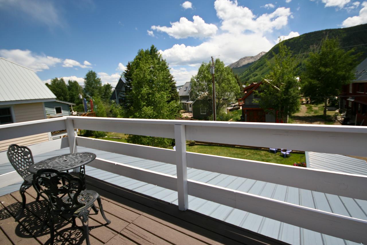 Purple Mountain Bed & Breakfast & Spa 마운트크레스티드부트 외부 사진