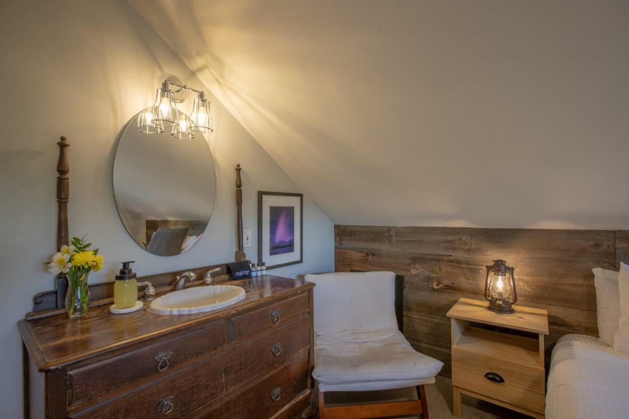 Purple Mountain Bed & Breakfast & Spa 마운트크레스티드부트 외부 사진